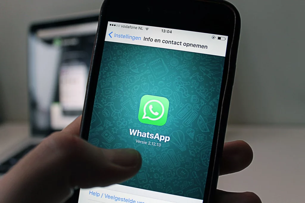 Otomatisasi balasan WhatsApp untuk toko online dengan chatbot